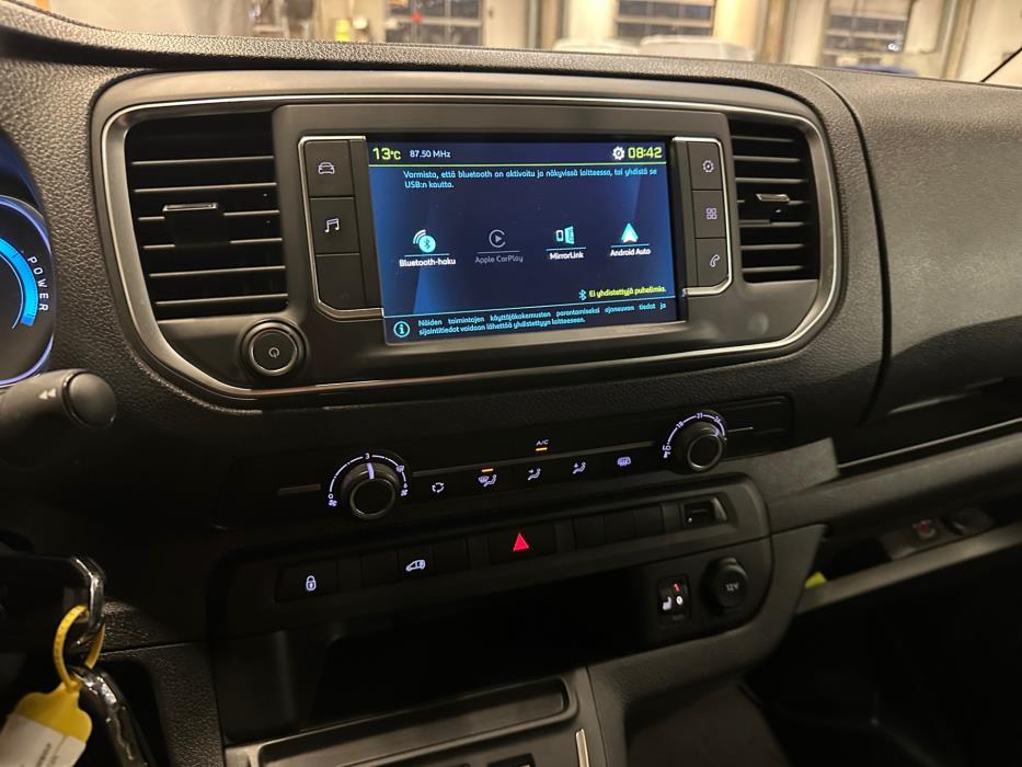 Peugeot e-Expert 2024