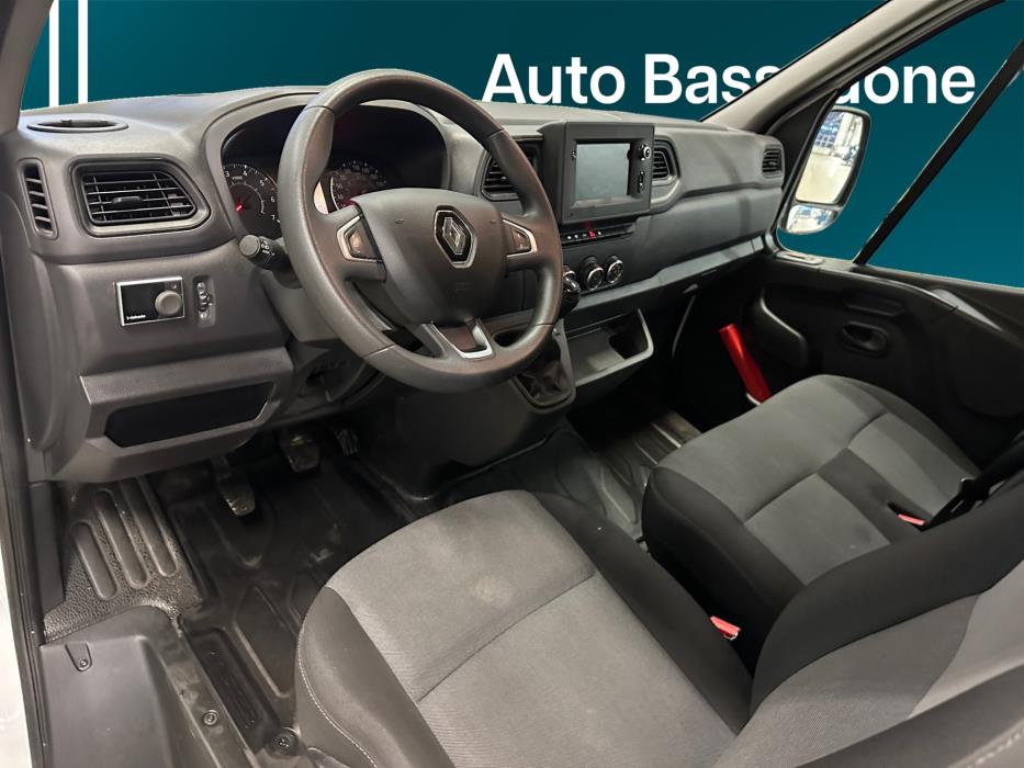 RENAULT Master 2023