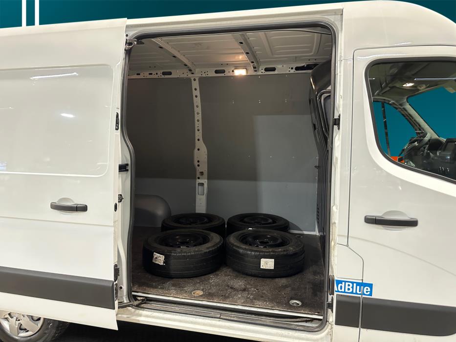 RENAULT Master 2023