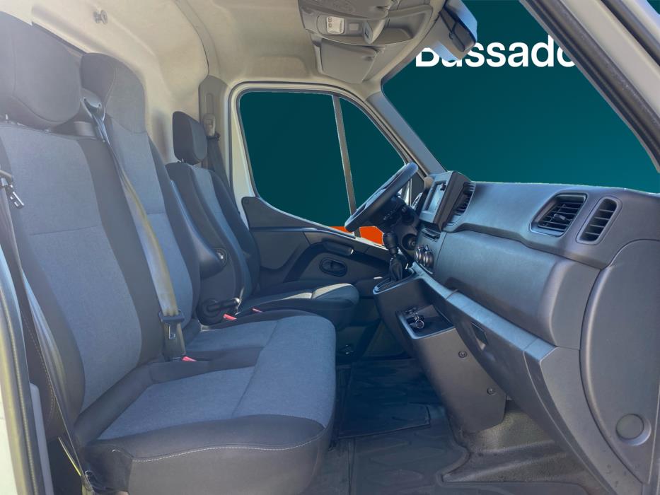 RENAULT Master 2023