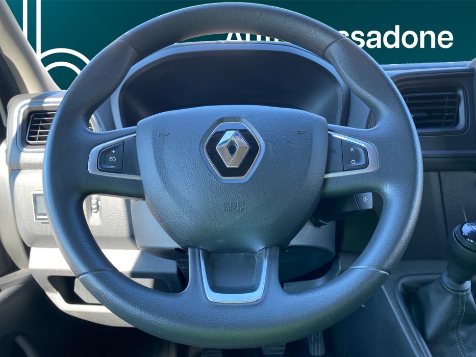 RENAULT Master 2023
