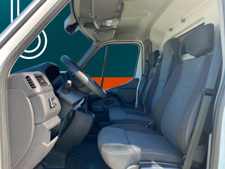 RENAULT Master 2023
