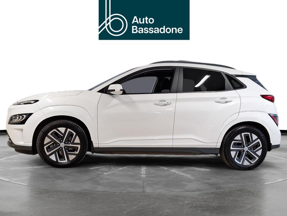 HYUNDAI KONA 2023