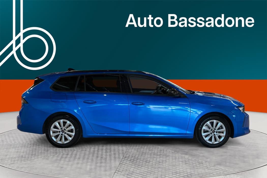 OPEL Astra 2024