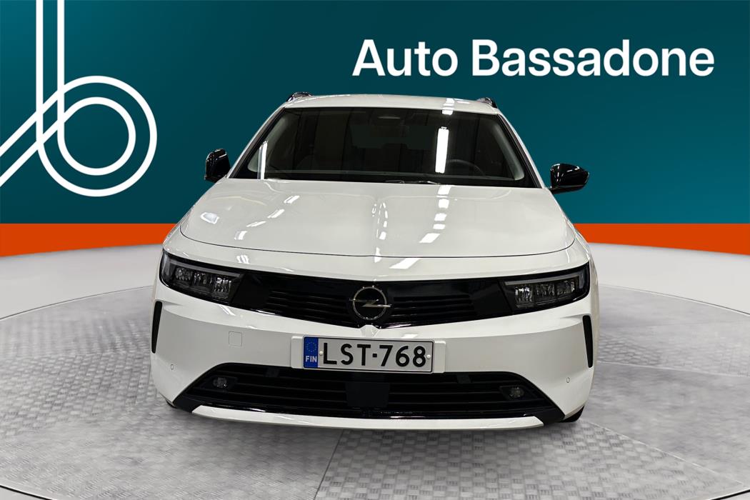 Opel Astra 2024