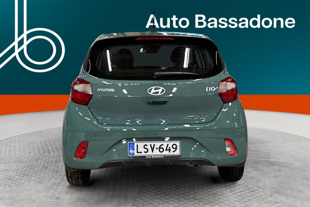 HYUNDAI i10 2024