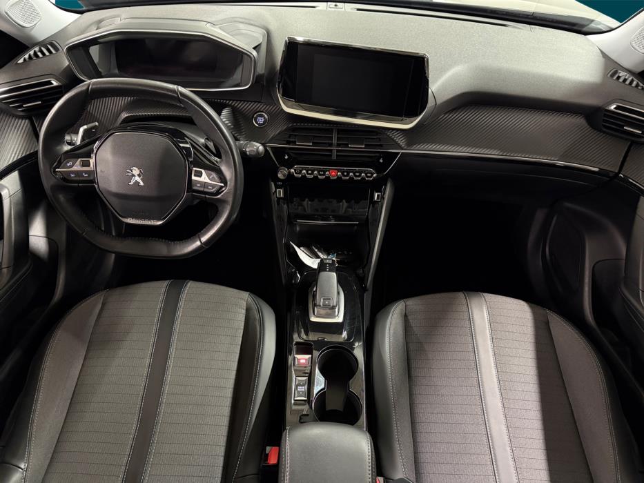 PEUGEOT 2008 2022