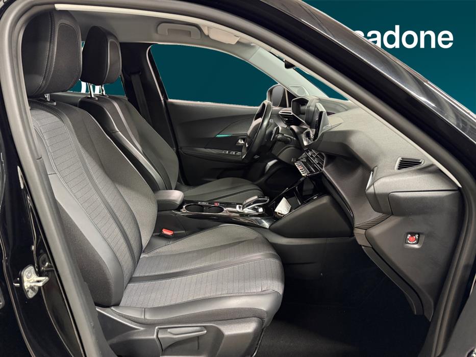 PEUGEOT 2008 2022