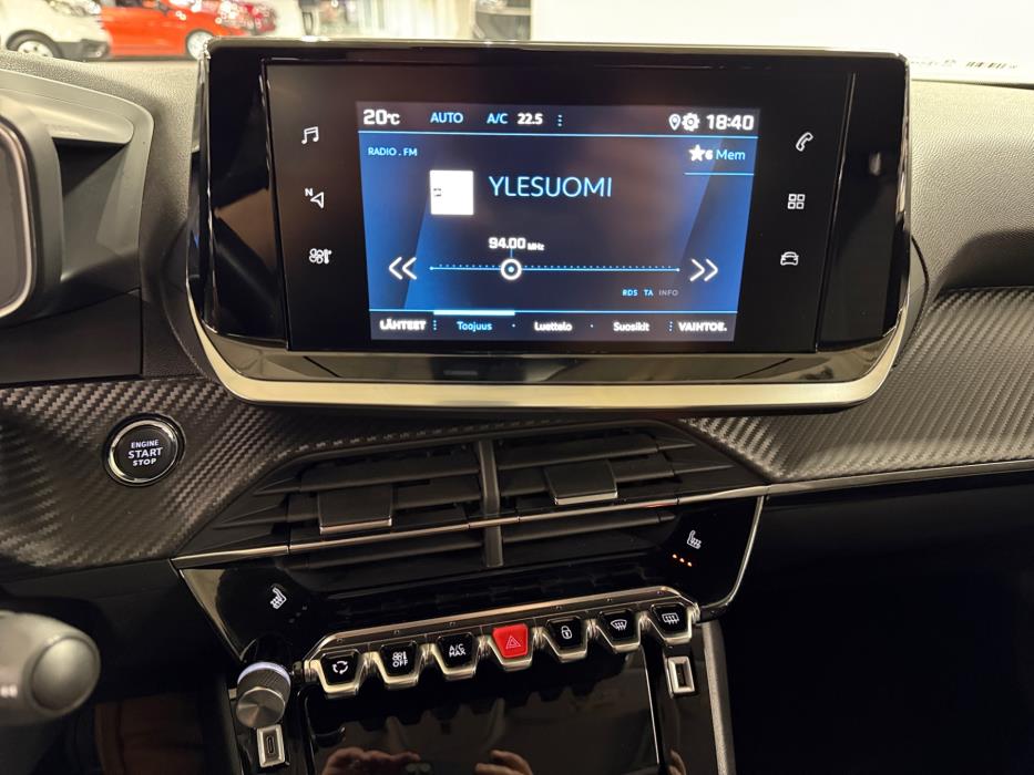 PEUGEOT 2008 2022