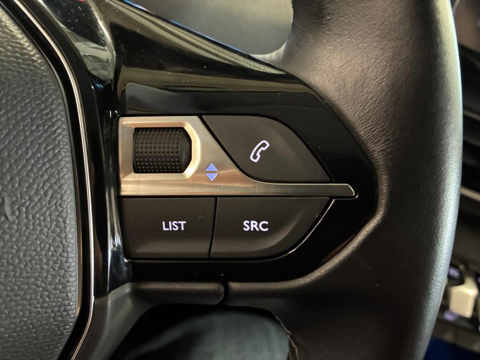 PEUGEOT 3008 2022