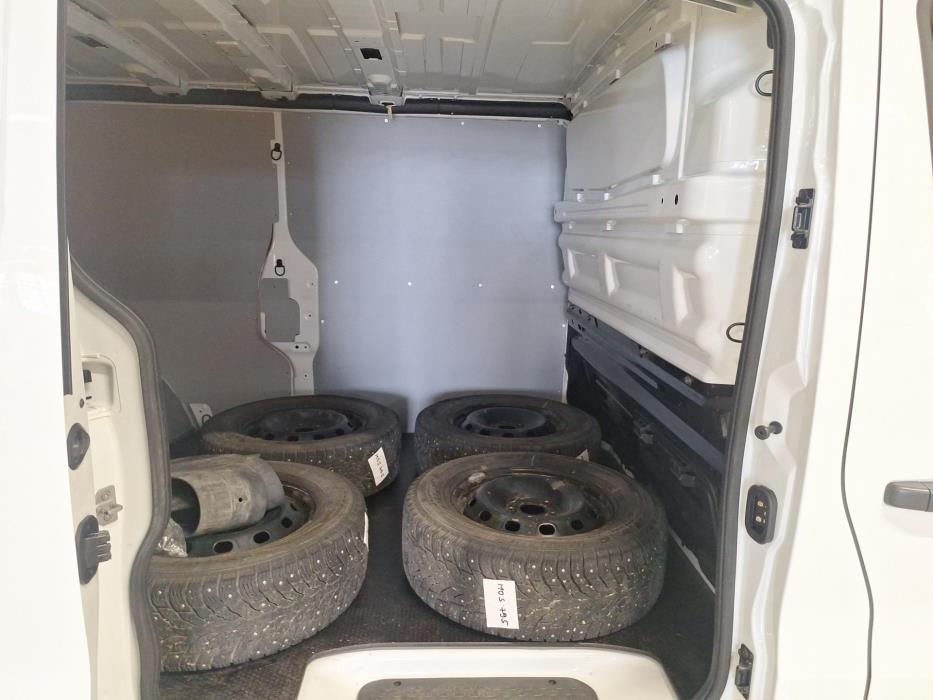 RENAULT Trafic 2023