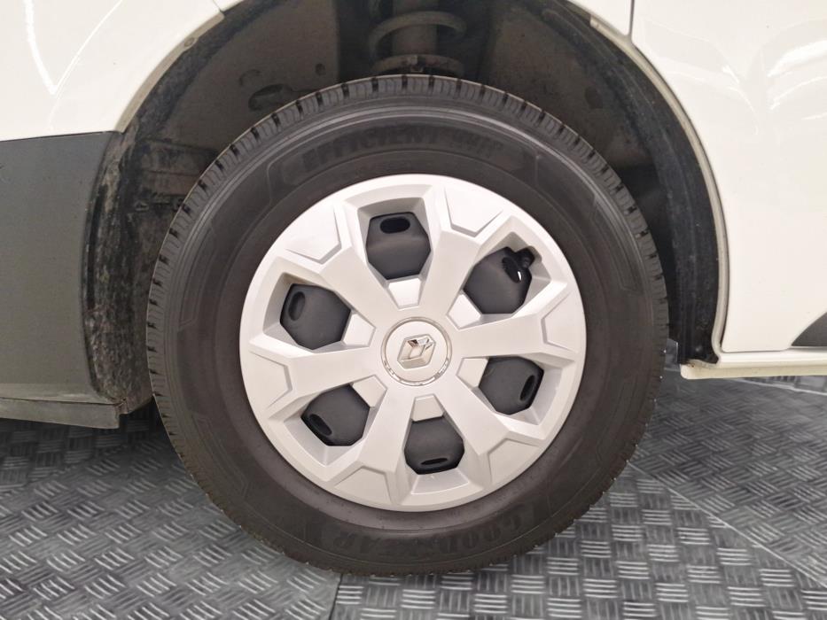 RENAULT Trafic 2023