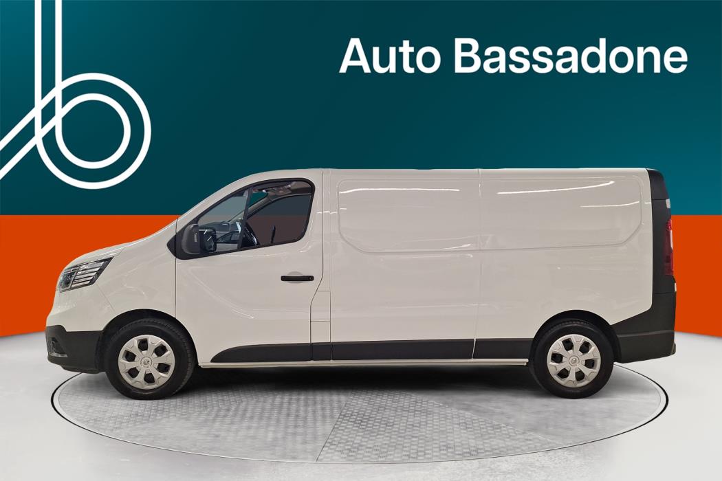 RENAULT Trafic 2023