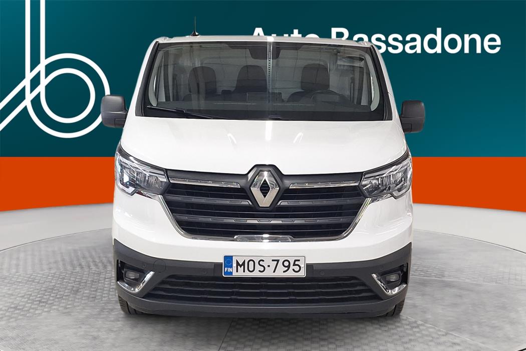 RENAULT Trafic 2023