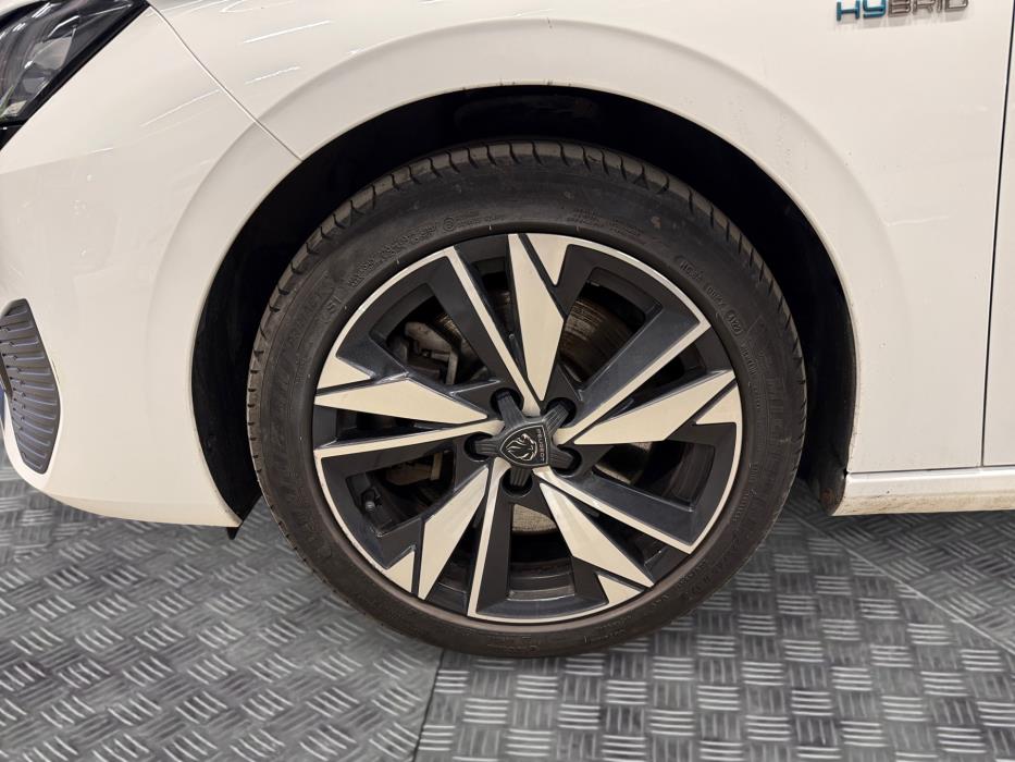 PEUGEOT 308 2023