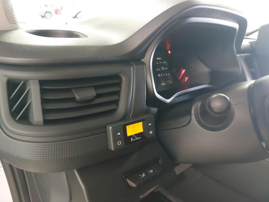 RENAULT Trafic 2024