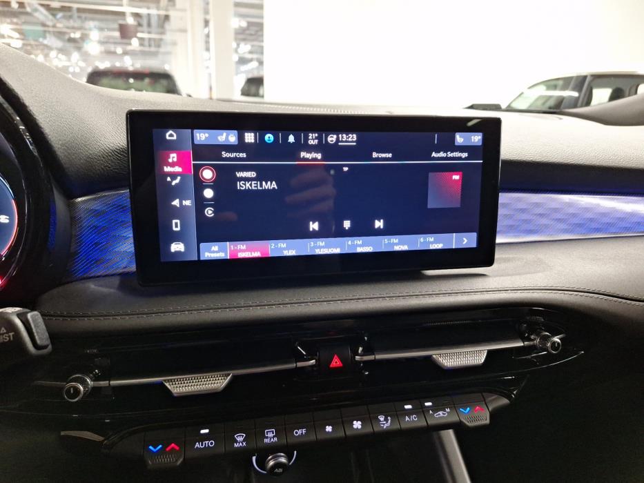 ALFA ROMEO Tonale 2024