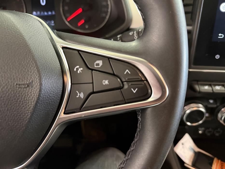 RENAULT Captur 2021