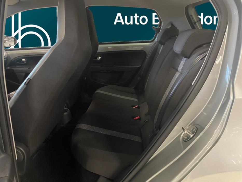 VOLKSWAGEN up! 2017