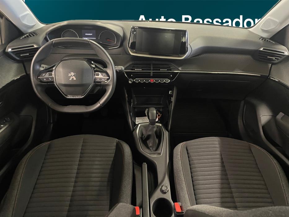 PEUGEOT 208 2022