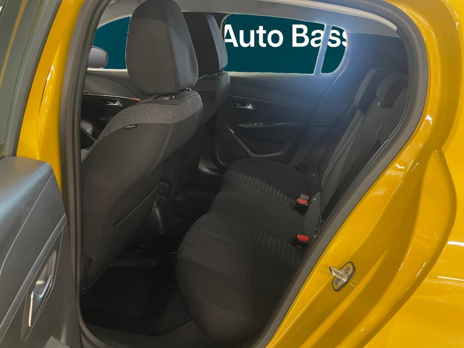PEUGEOT 208 2022