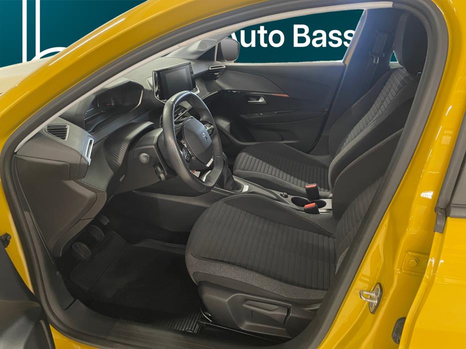 PEUGEOT 208 2022