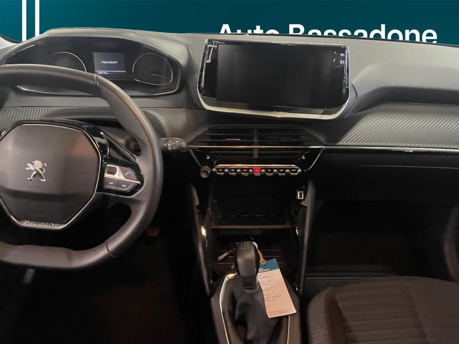 PEUGEOT 208 2022