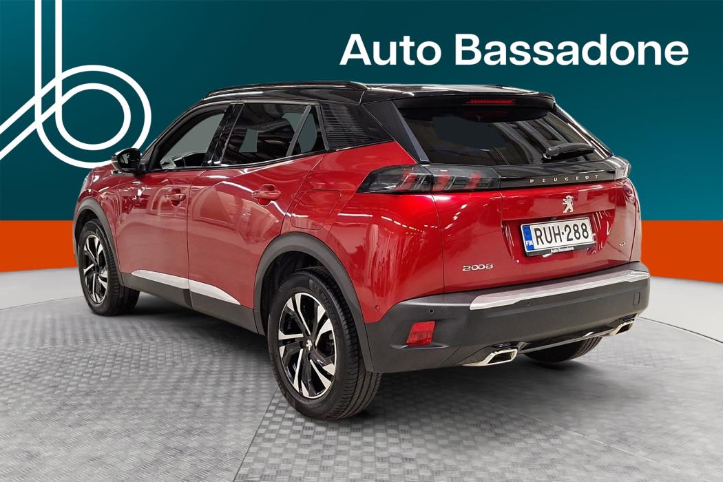 PEUGEOT 2008 2021