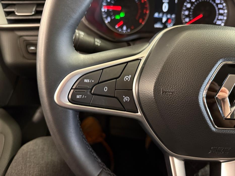 RENAULT Clio 2022