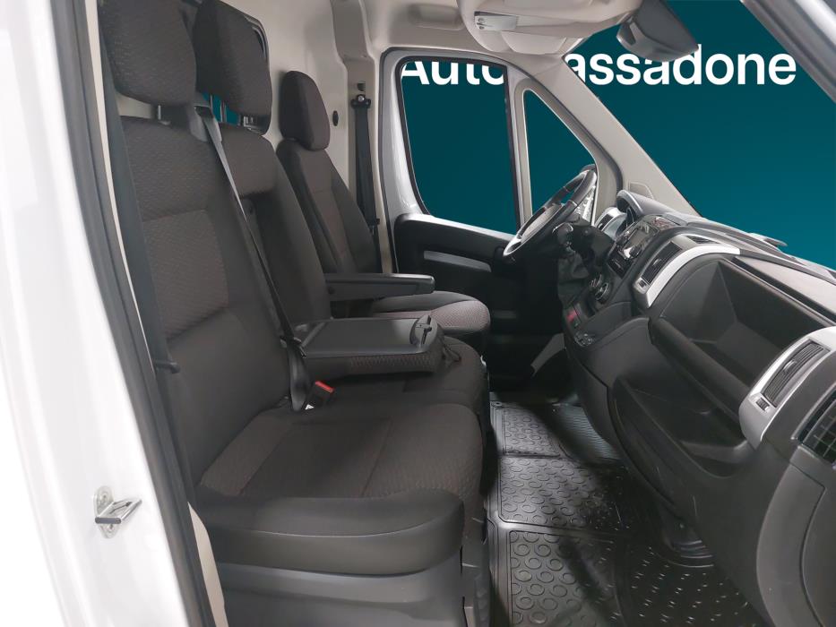 PEUGEOT Boxer 2023