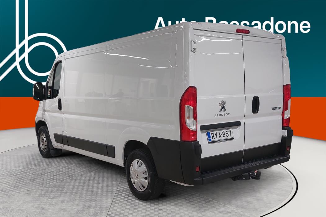 PEUGEOT Boxer 2023