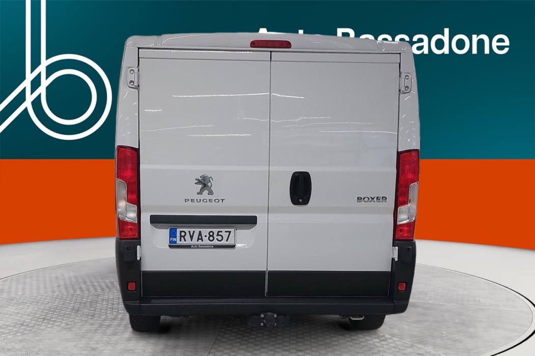 PEUGEOT Boxer 2023