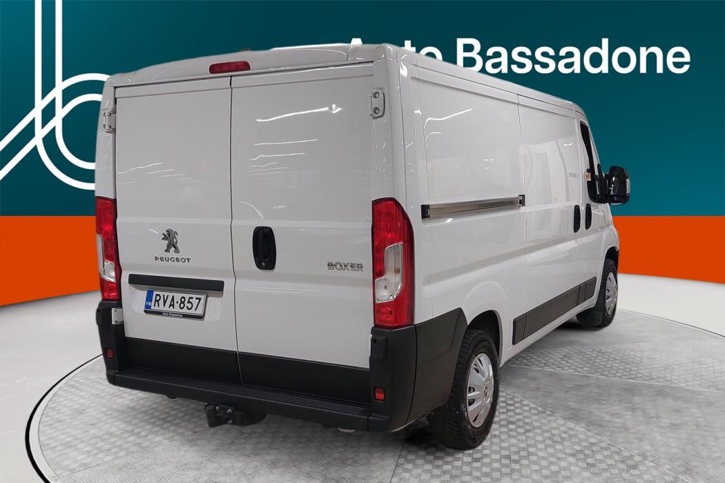 PEUGEOT Boxer 2023