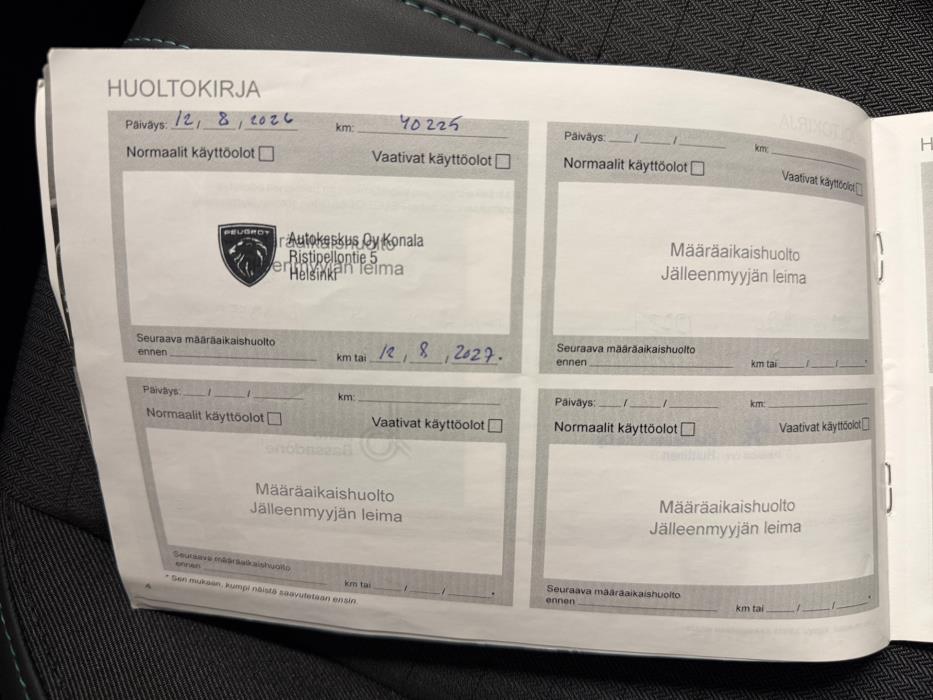 PEUGEOT e-208 2023