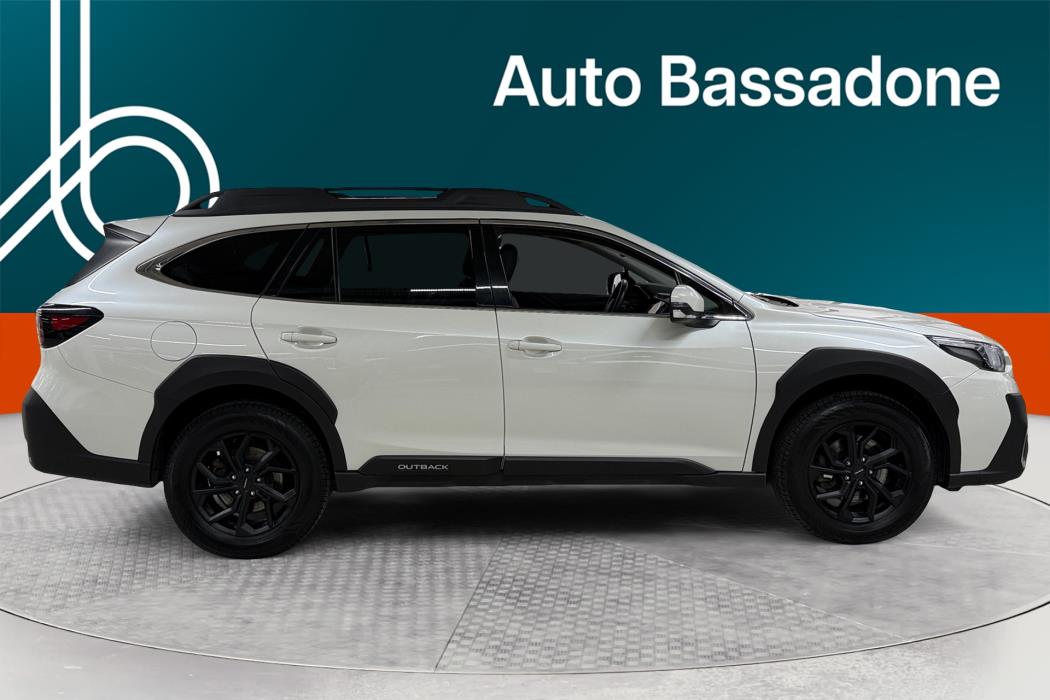SUBARU Outback 2023