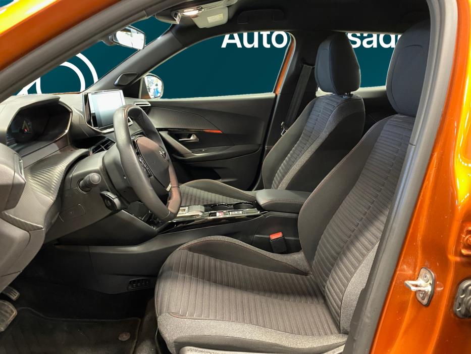 Peugeot e-2008 2023