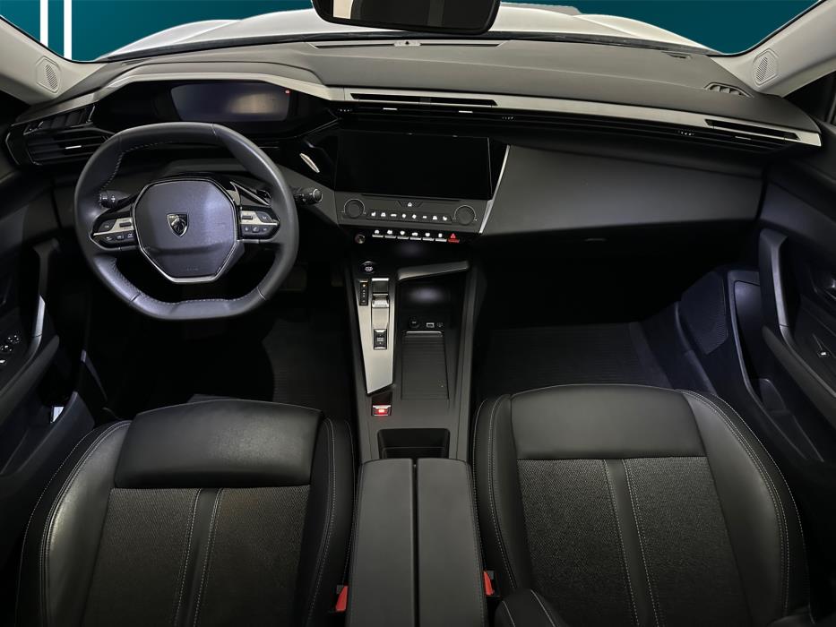 PEUGEOT 308 2023
