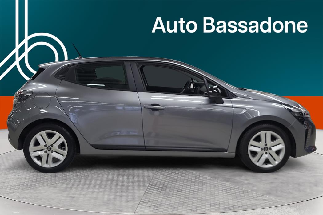 RENAULT Clio 2024