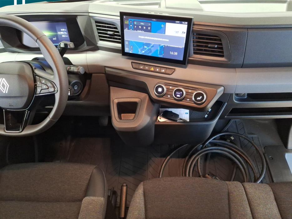 Renault Master 2025