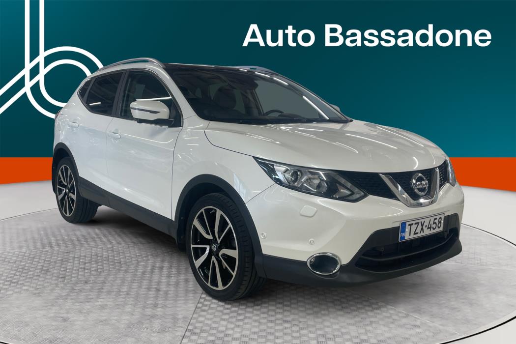 NISSAN Qashqai 2015