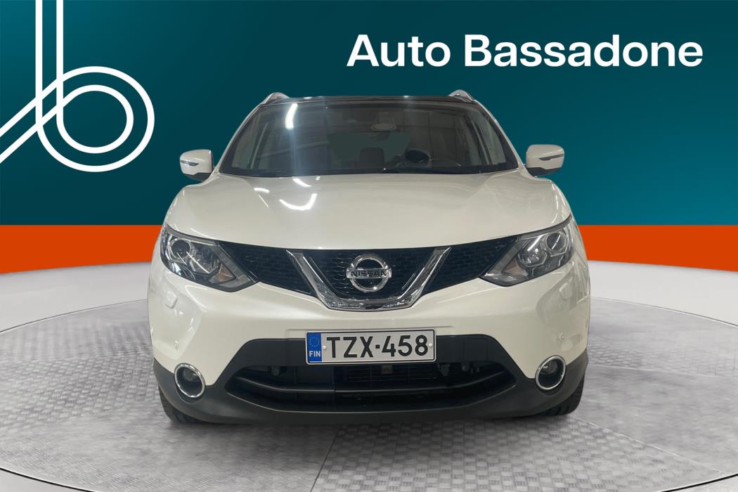 NISSAN Qashqai 2015