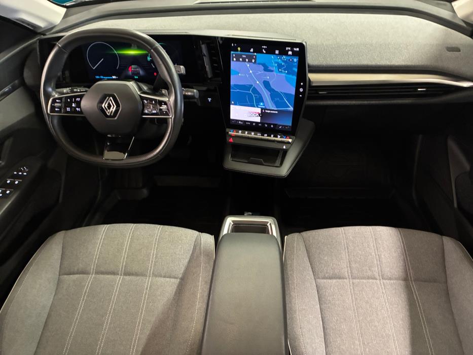 RENAULT Megane 2023