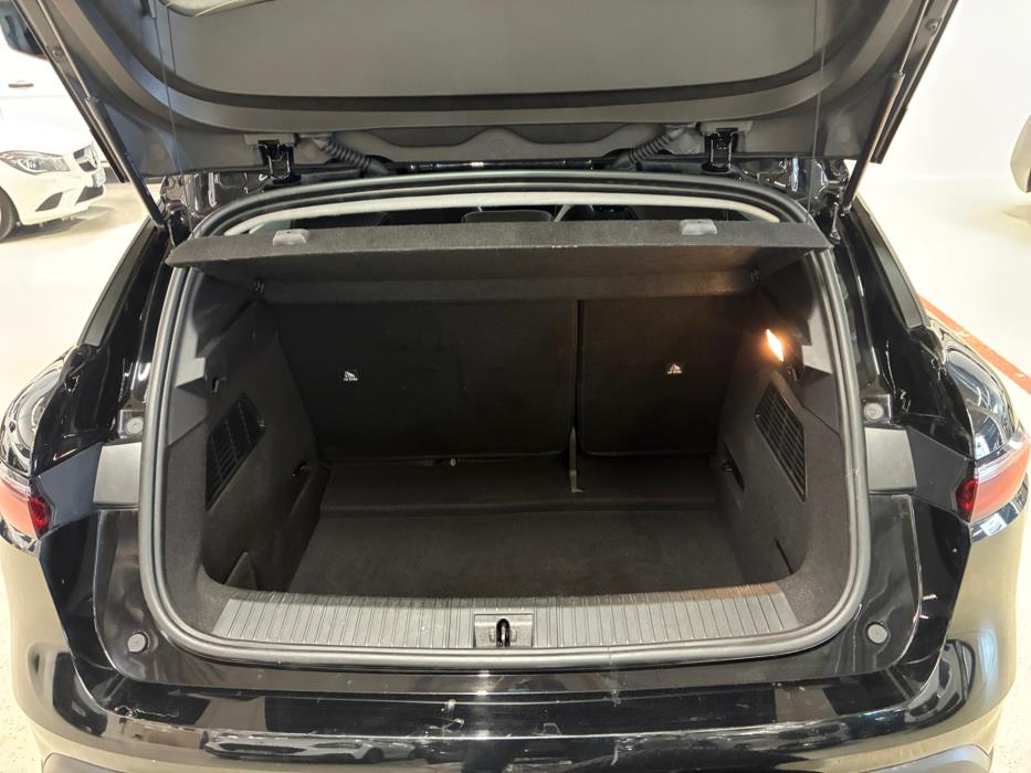 RENAULT Megane 2023