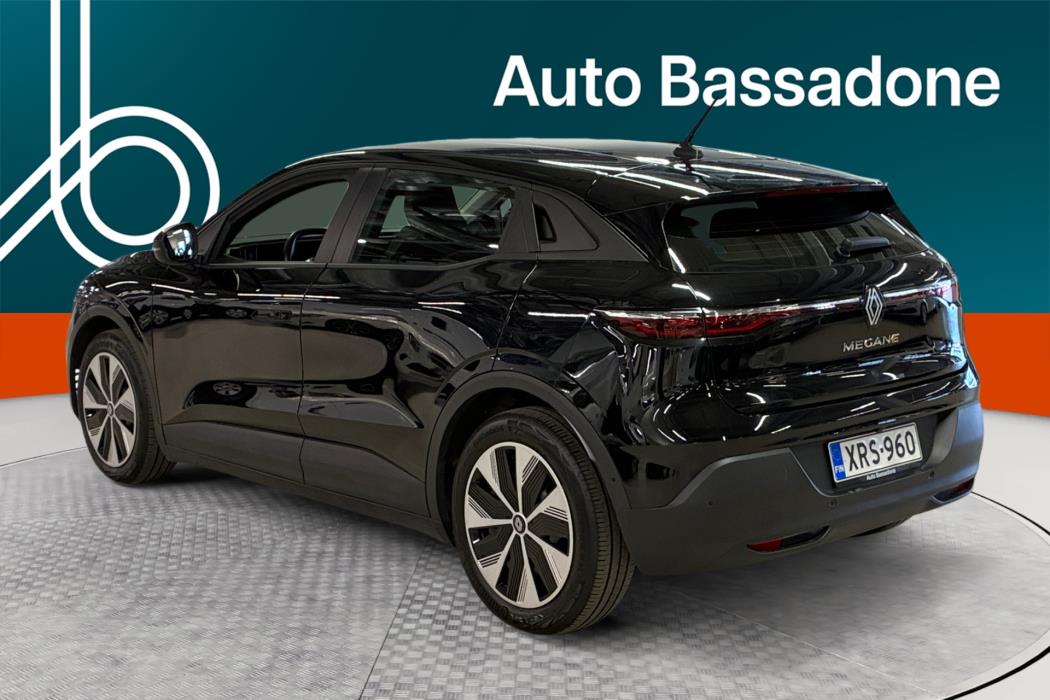 RENAULT Megane 2023