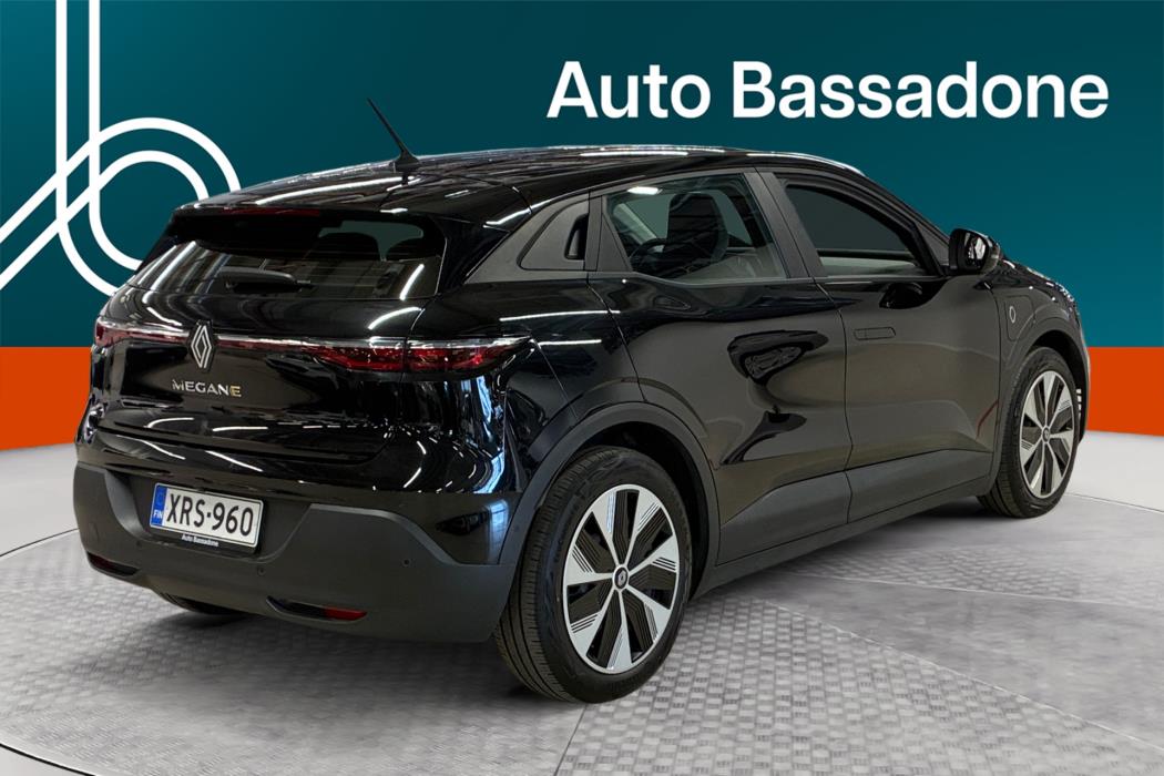 RENAULT Megane 2023