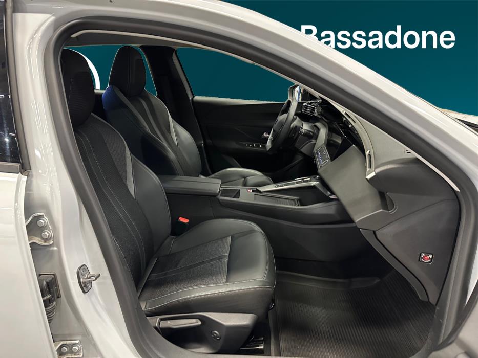 PEUGEOT 308 2023