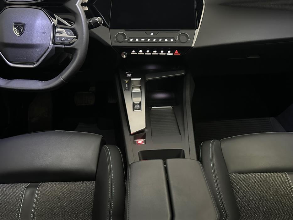 PEUGEOT 308 2023