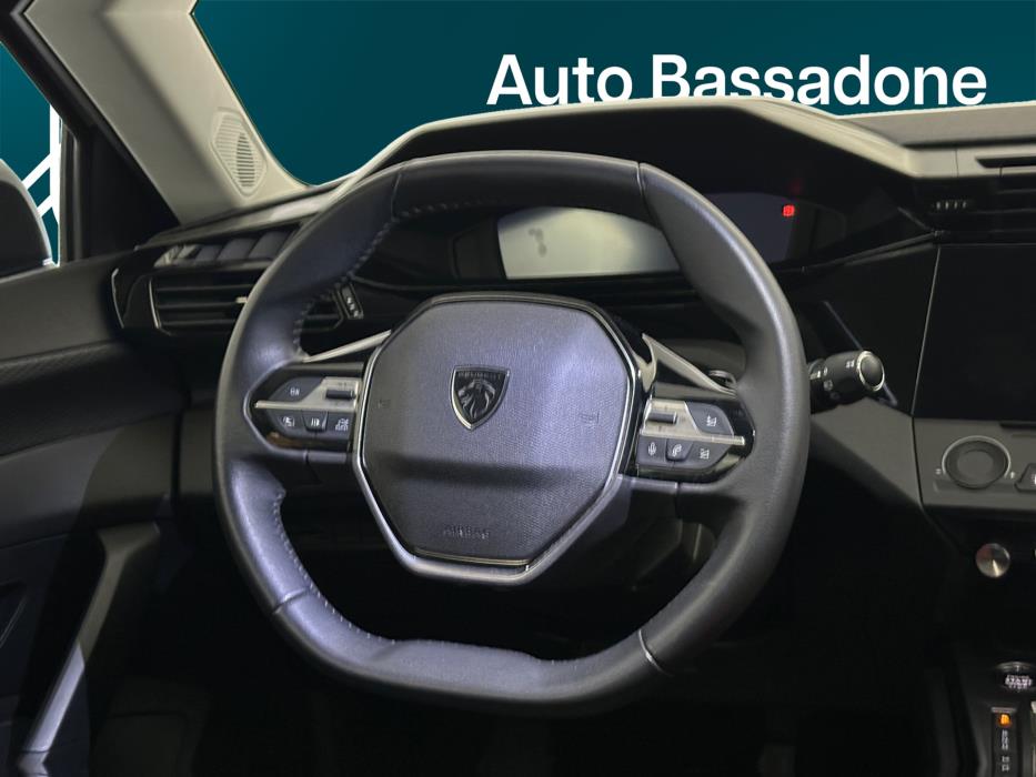 PEUGEOT 308 2023