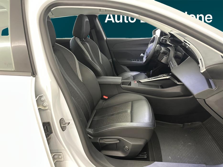 PEUGEOT 308 2023