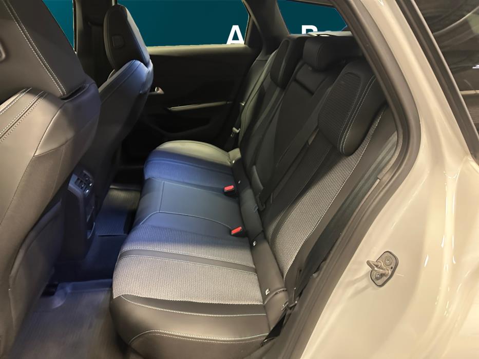 PEUGEOT 308 2023